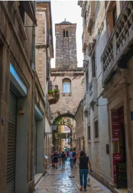 Inchy Accommodation - In The Center Of Diocletian'S Palace Split 3*,  Croatia