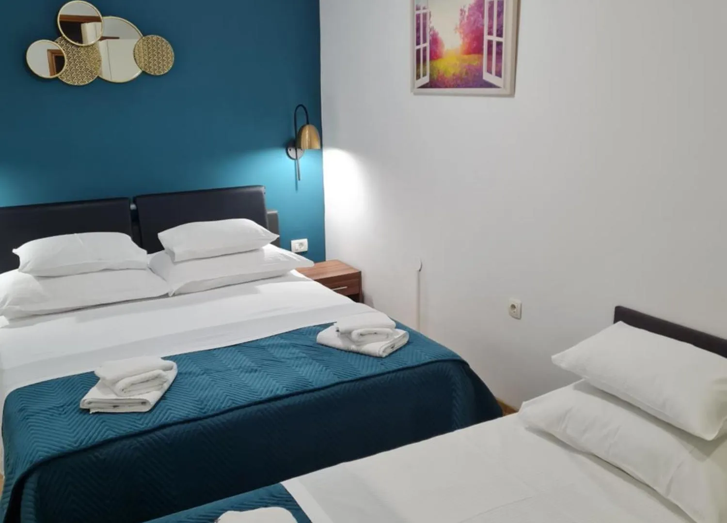 Inchy Accommodation - In The Center Of Diocletian'S Palace Split Guest house