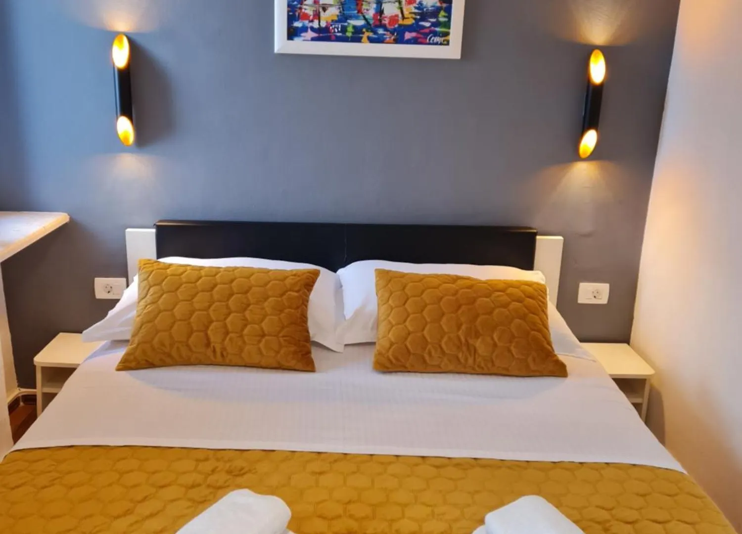 Inchy Accommodation - In The Center Of Diocletian'S Palace Split 3*,  Croatia