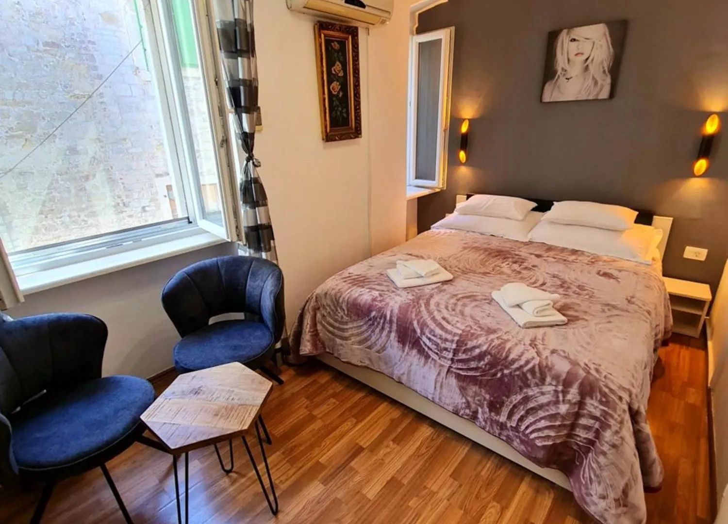 Inchy Accommodation - In The Center Of Diocletian'S Palace Split 3*,